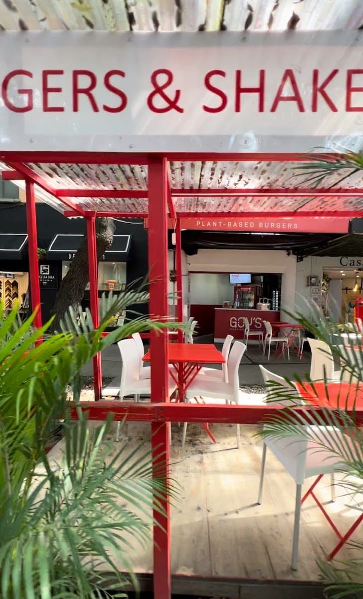 Goy’s Plant-Based Burgers Condesa