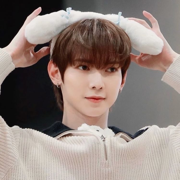 yeosang ⠀ʚɞ⠀ateez