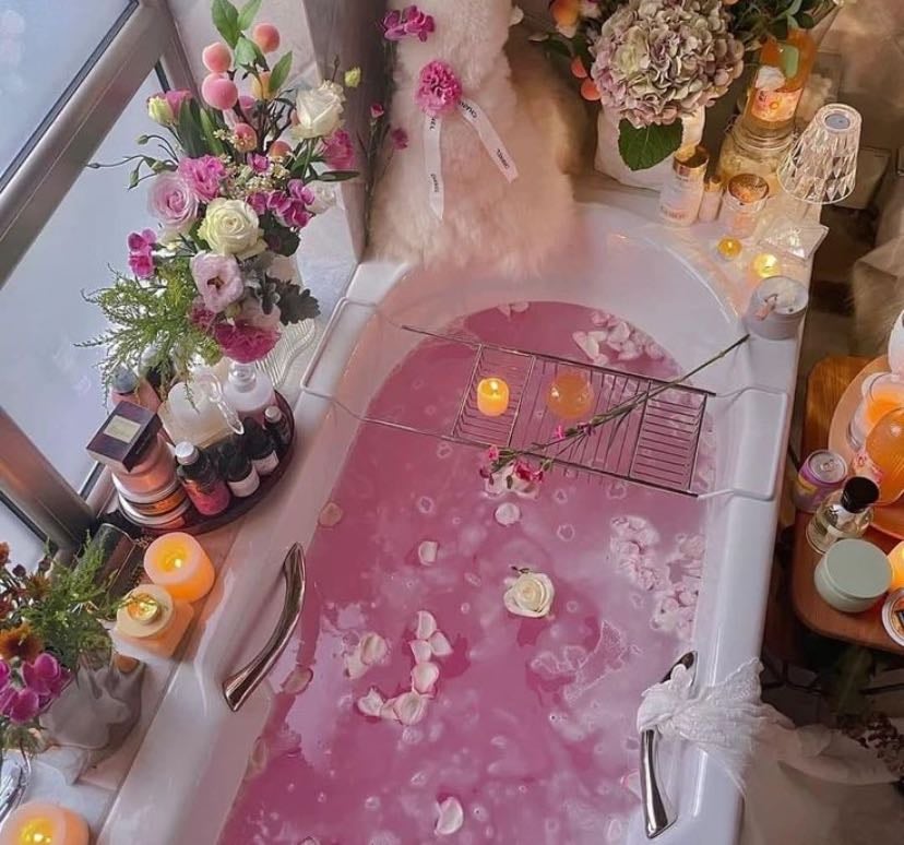 💅🏼💆🏻♀️