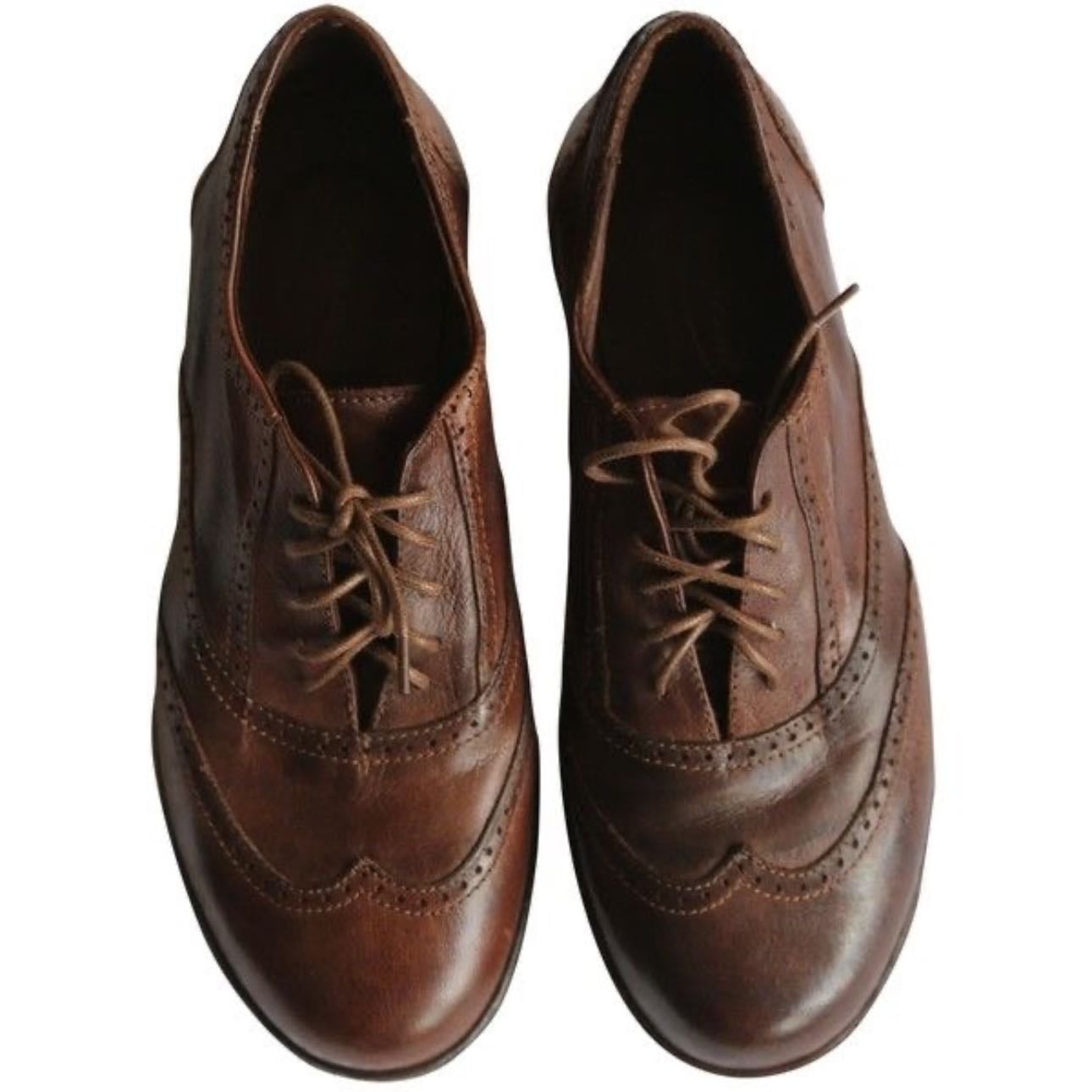 Leather oxford shoes