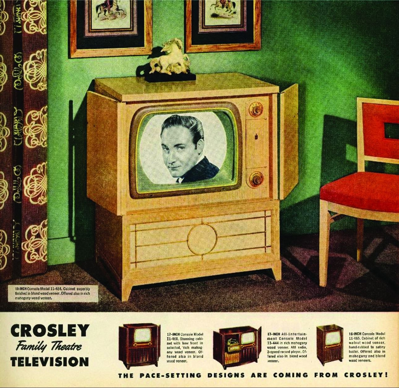 A decorative retro TV - Small & not meant to be very functional