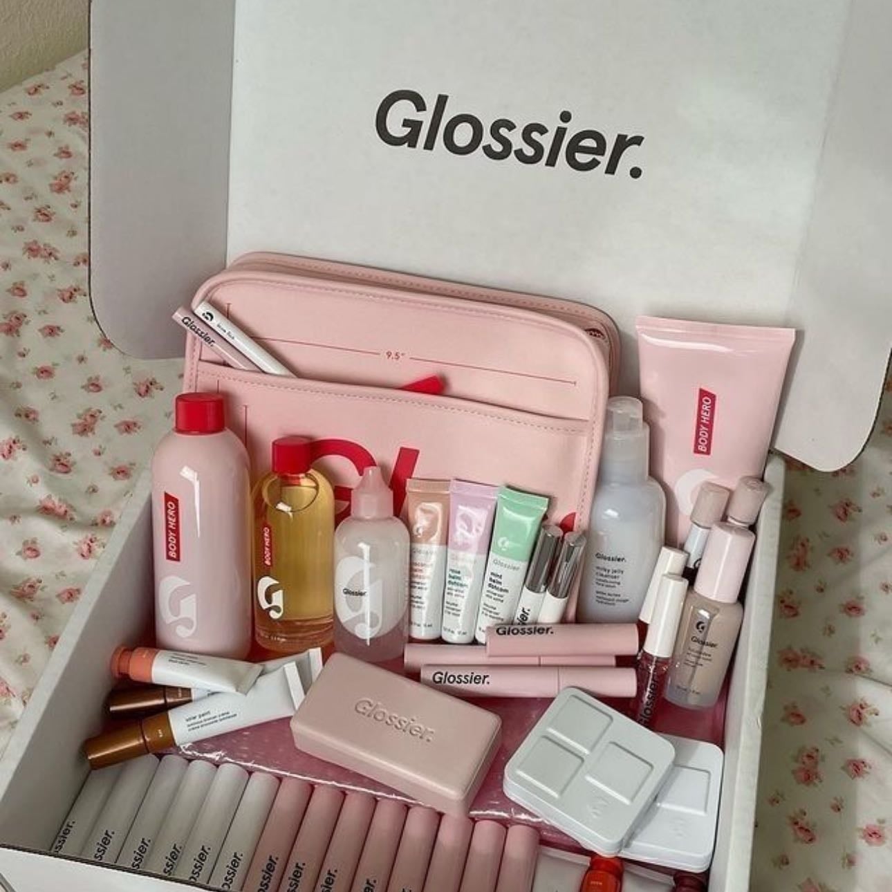 Glossier; collection