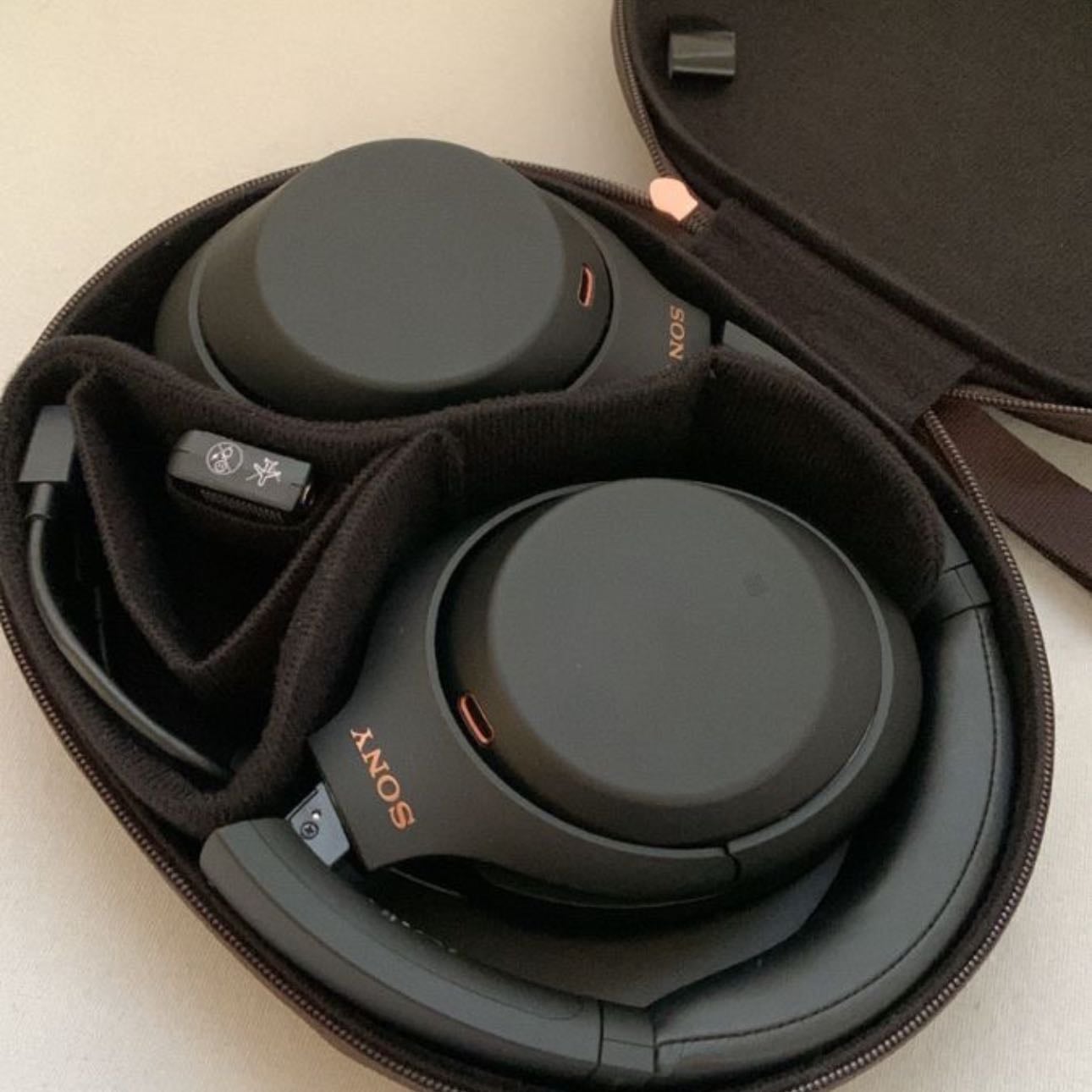 Sonny WH-1000XM4