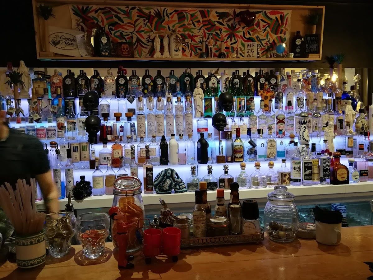 Mezcaloteca Corazón de Agave