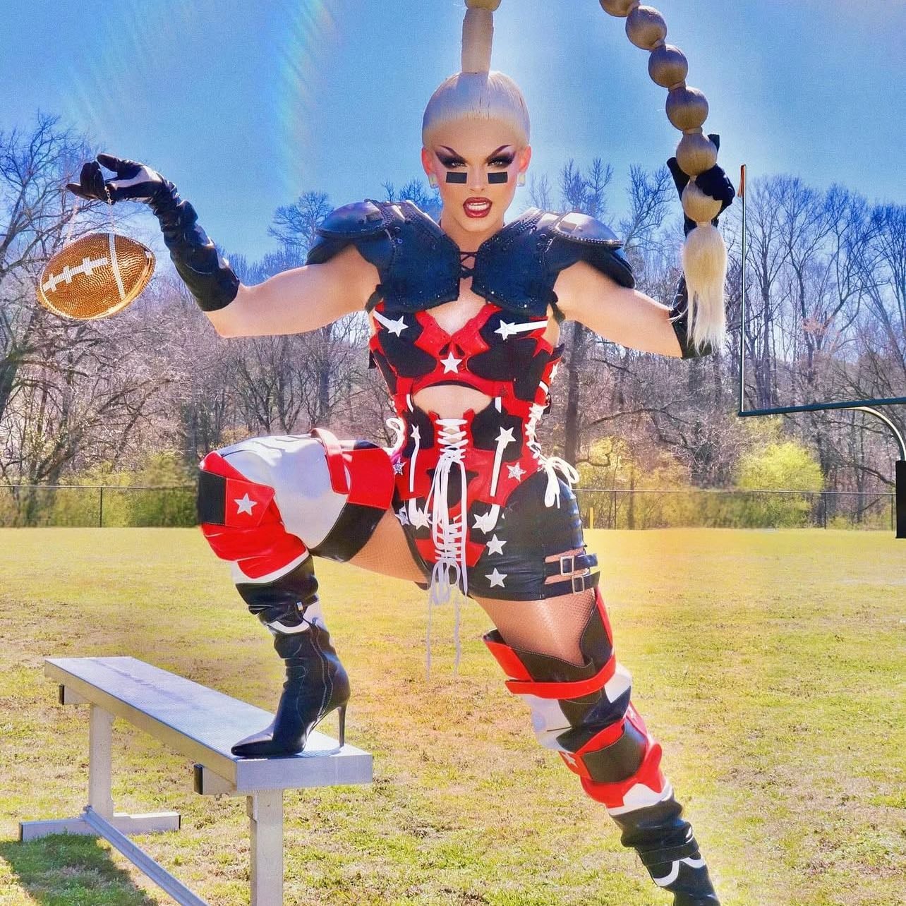 Who Wears Short Shorts? - SAM STAR βοΈ