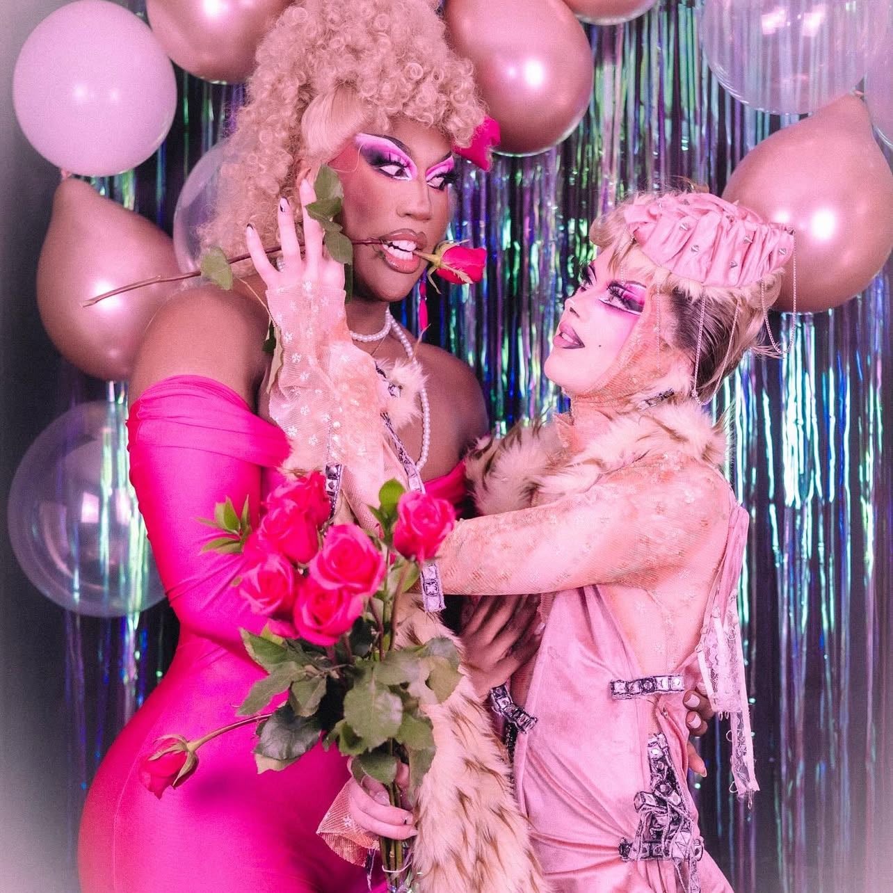 Betsey Johnson Fashion Collection - LYDIA B KOLLINS π