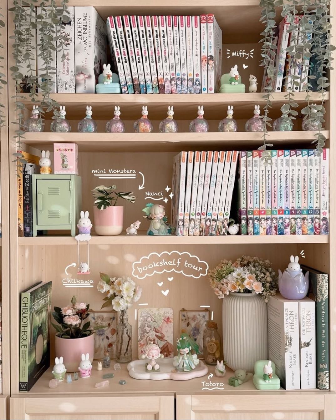 Bookshelf Decor