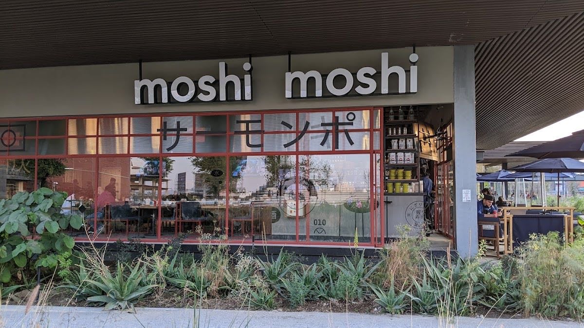 Moshi Moshi Satélite