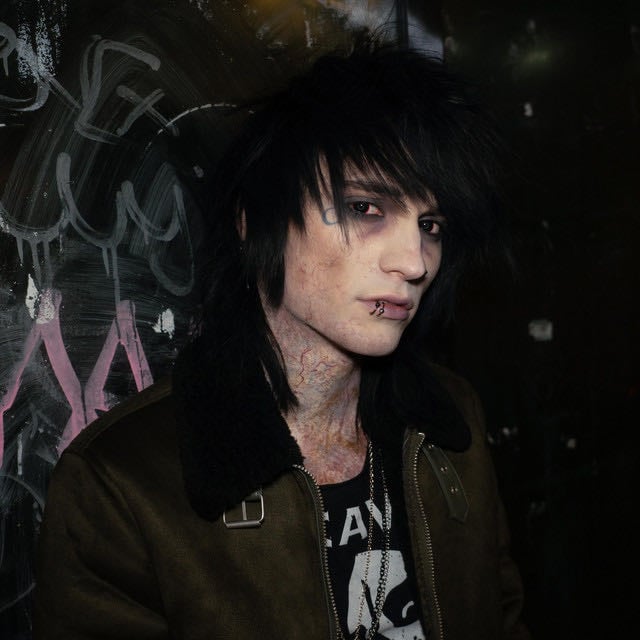 Hollywood - Album · Johnnie Guilbert
