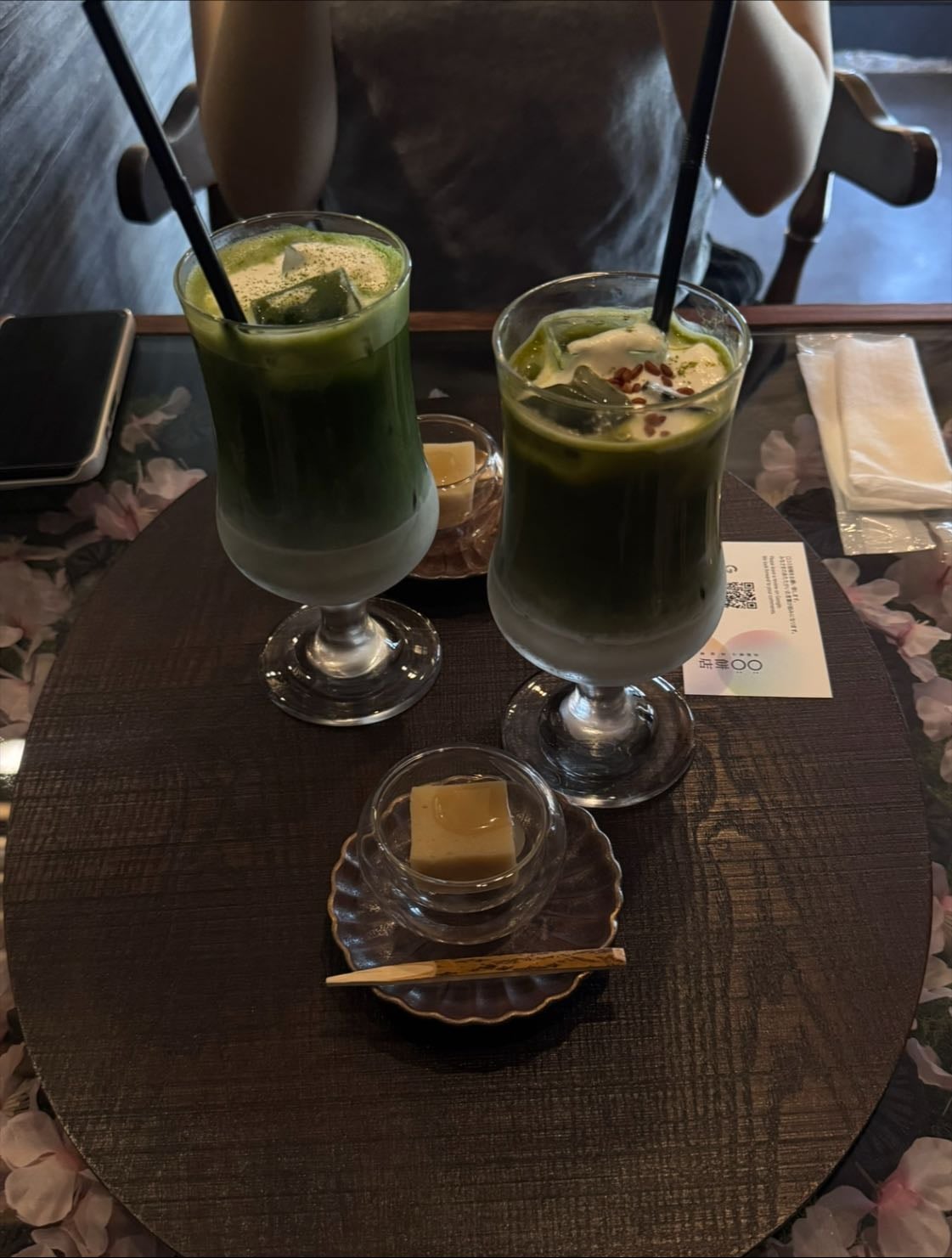 京都嵐山 茶銘菓 えんまん餅店(〇〇餅店)