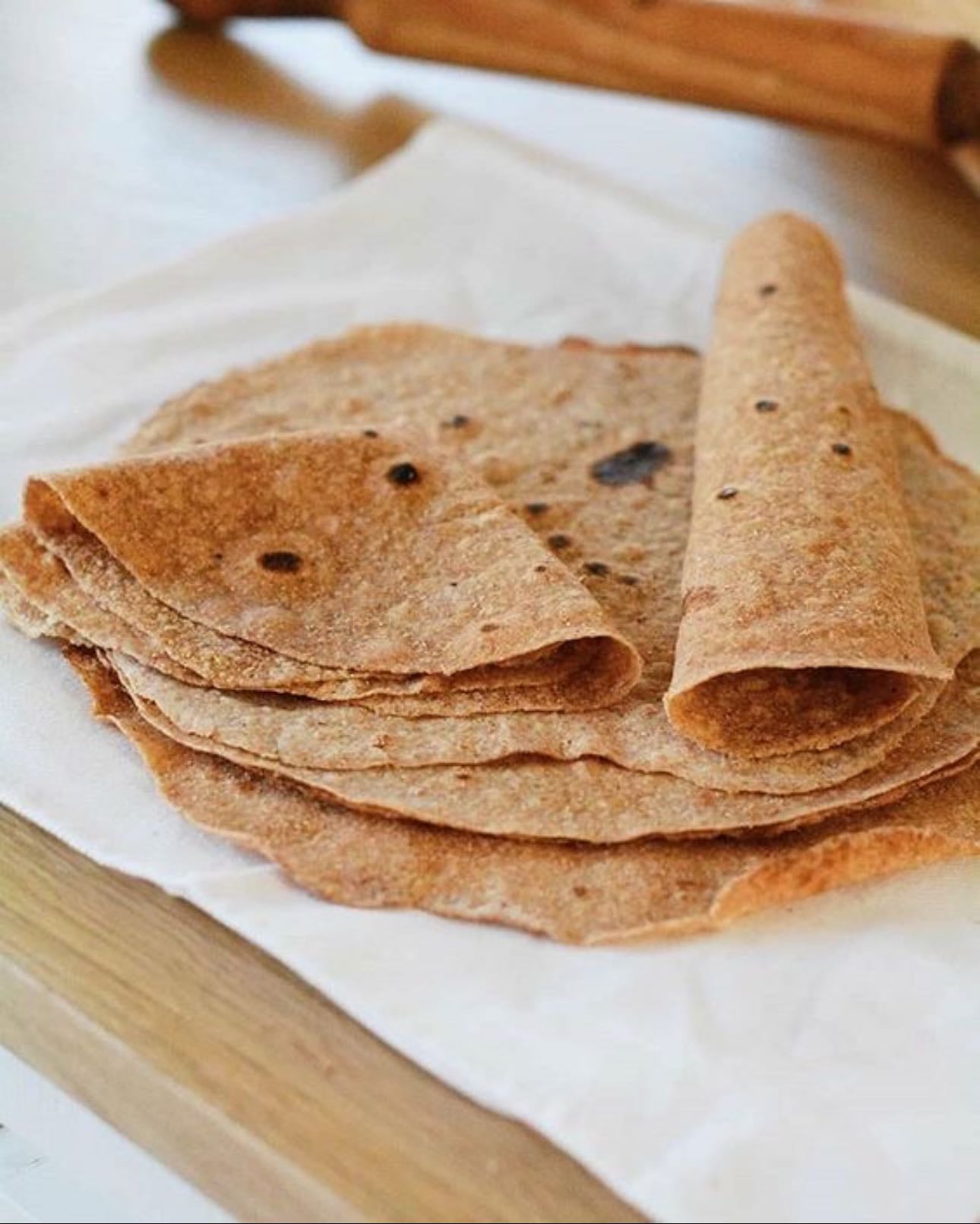 Tortillas Integrales - 95 kcal| Proteína 3 g| Carbs 18 g| Fat 1 g| Fibra 3 g