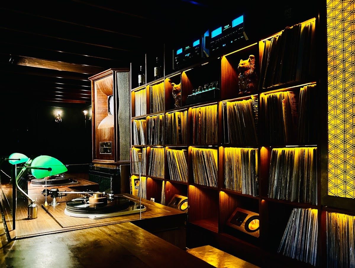 Tokyo Music Bar