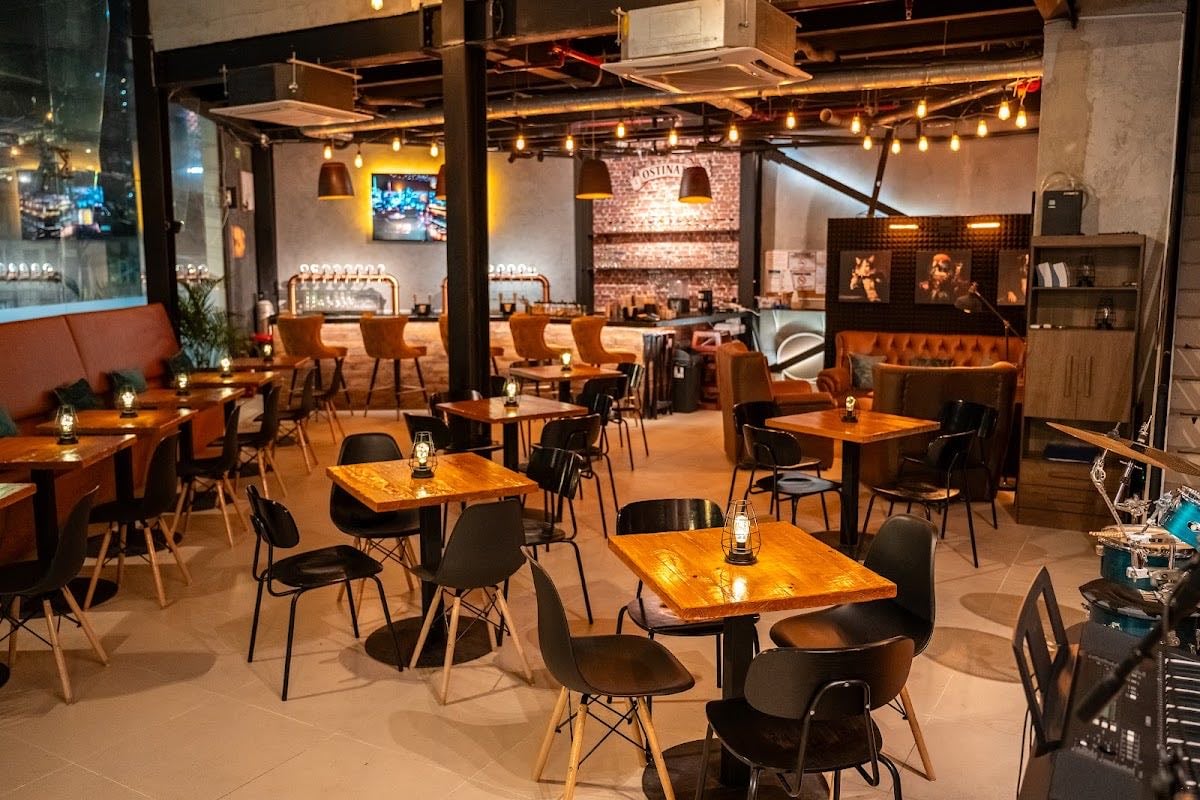 Ostinato Pub