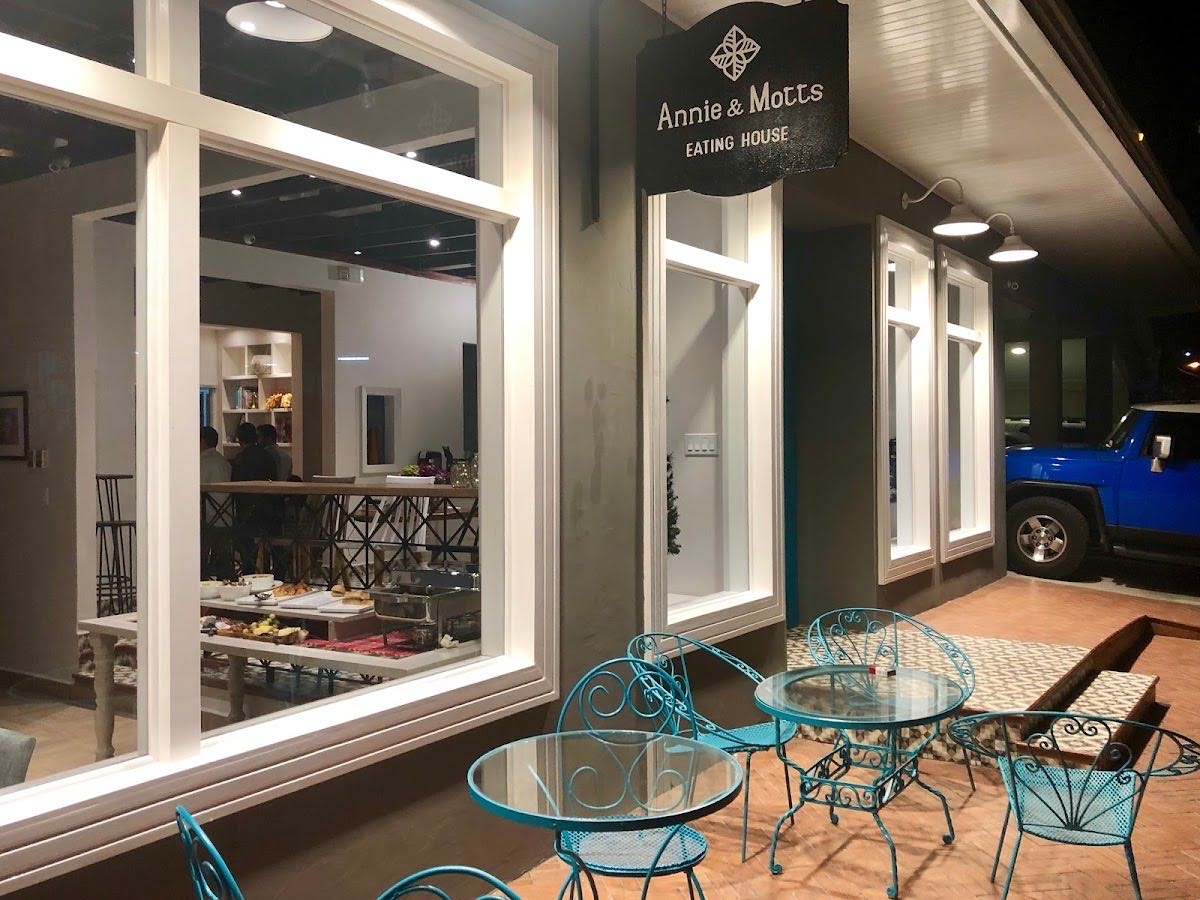 Annie & Motts Eating House