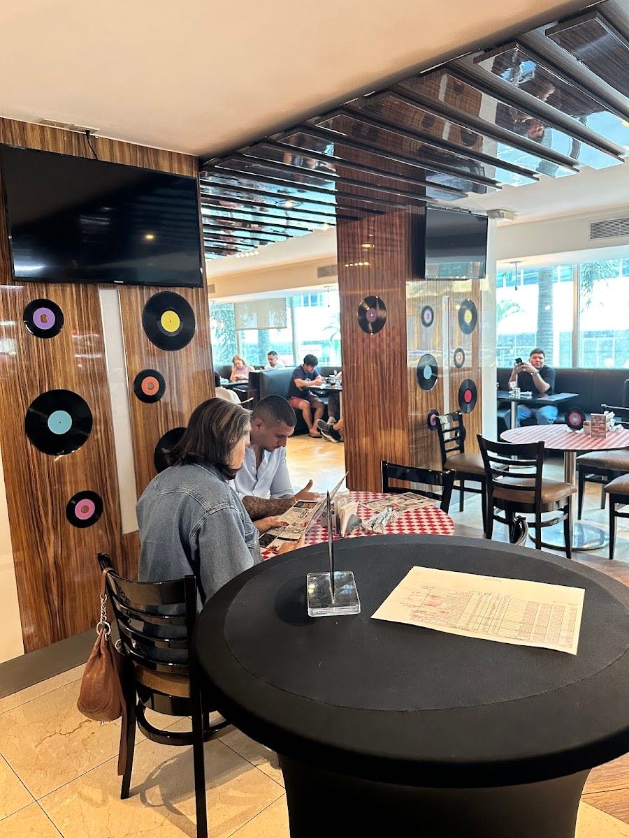 American Diner | Via España