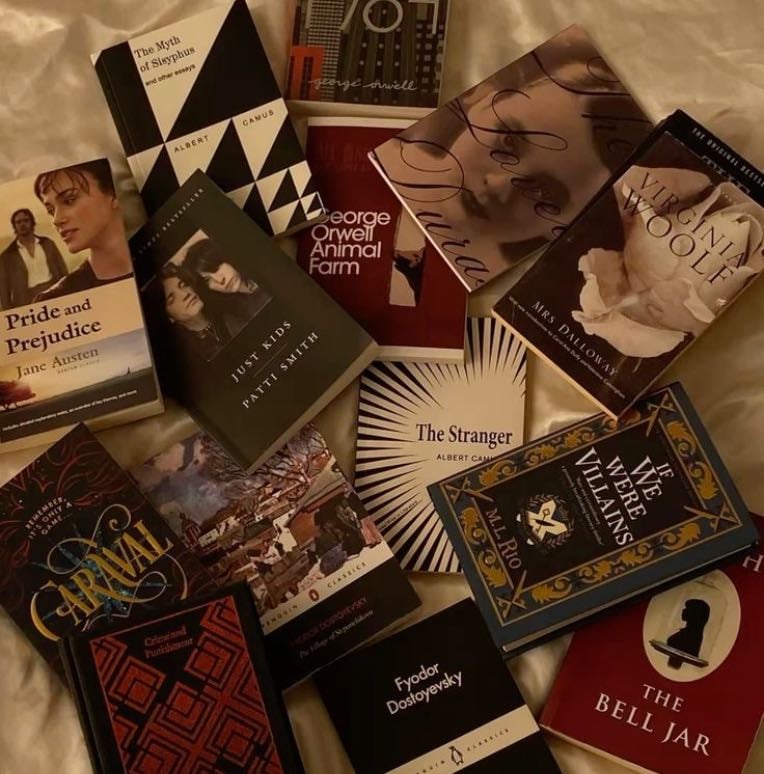 books 𓂃۶ৎ