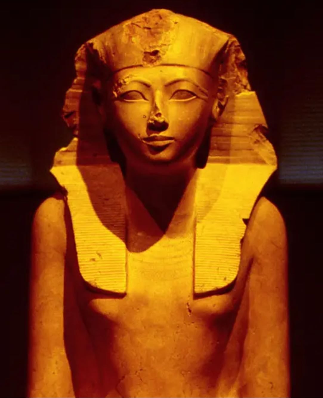 Hatshepsut - seu nome significa "A mais nobre das mulheres" ou "A principal das damas nobres"