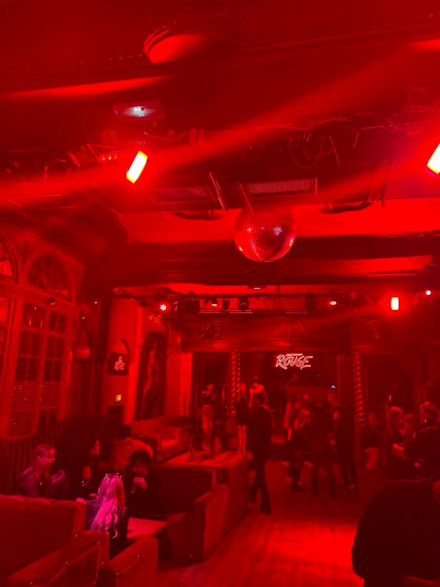 Le Rouge