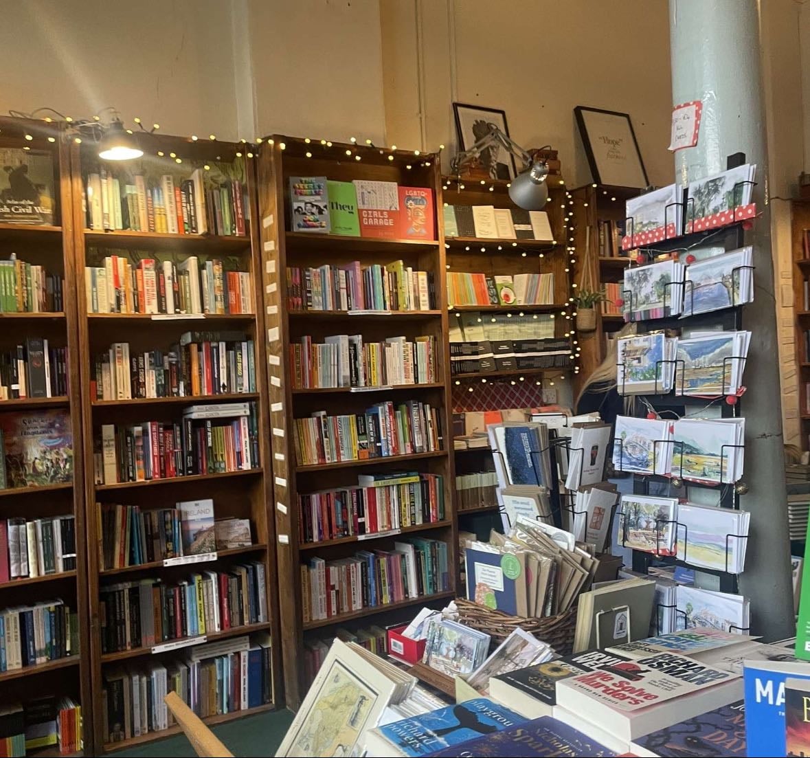Books✨📚🕯️