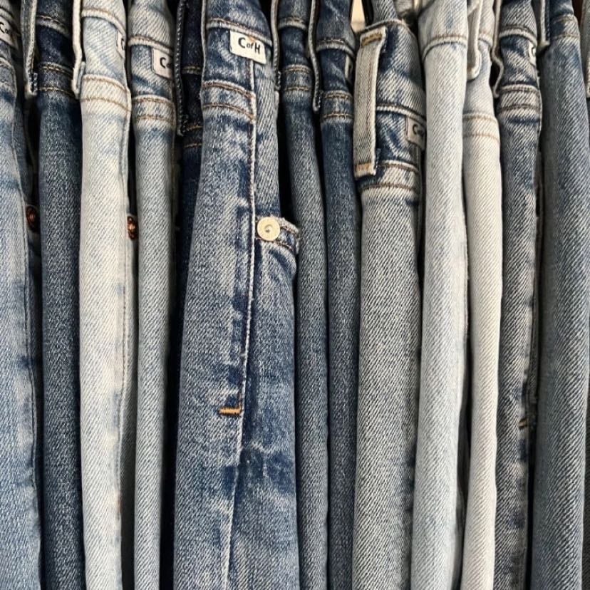 Jeans ajustados - Combinan con todo