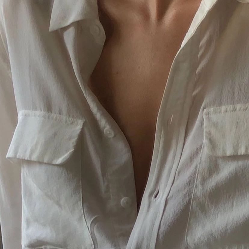 Camisa blanca básica - Ideal para un look formal o casual