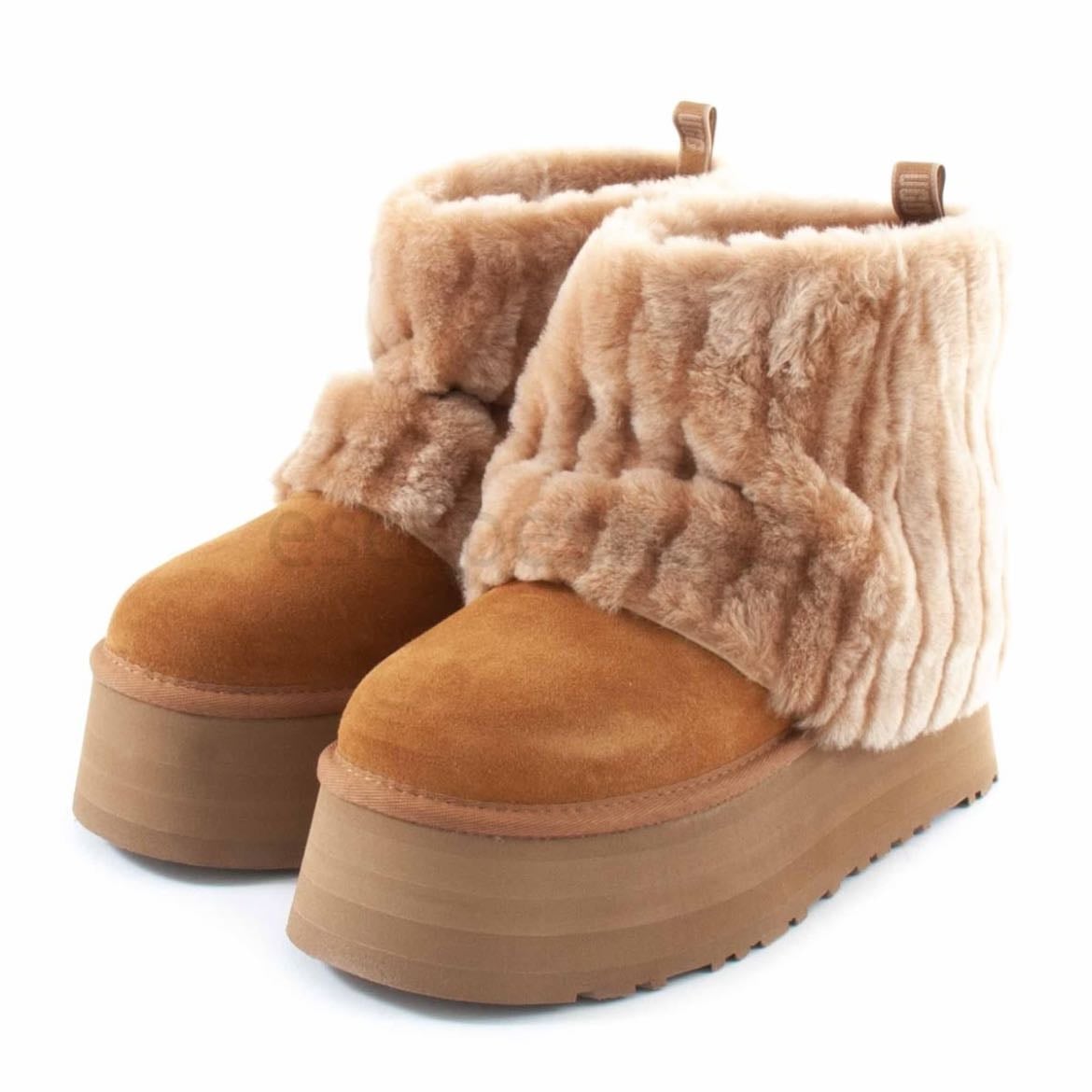 UGGS