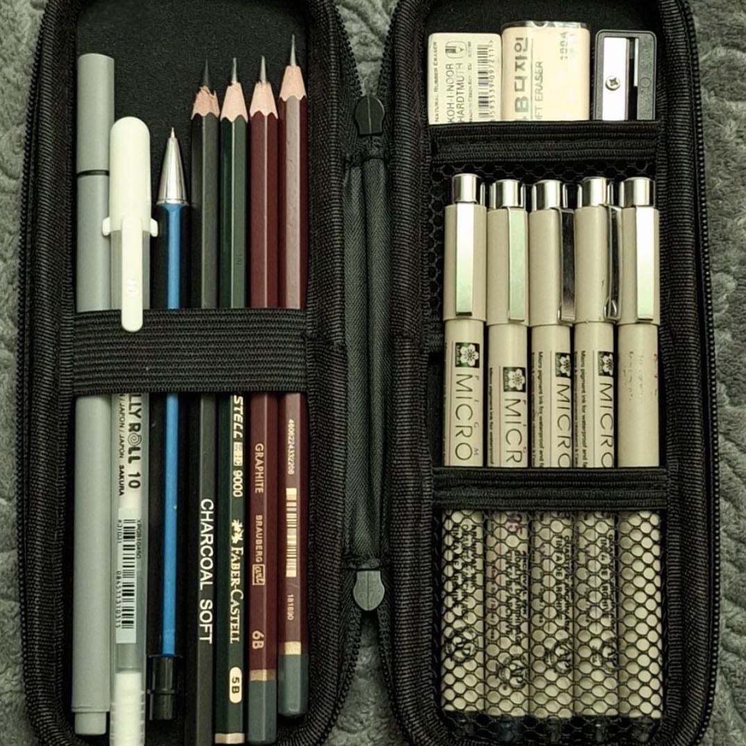 Manga case