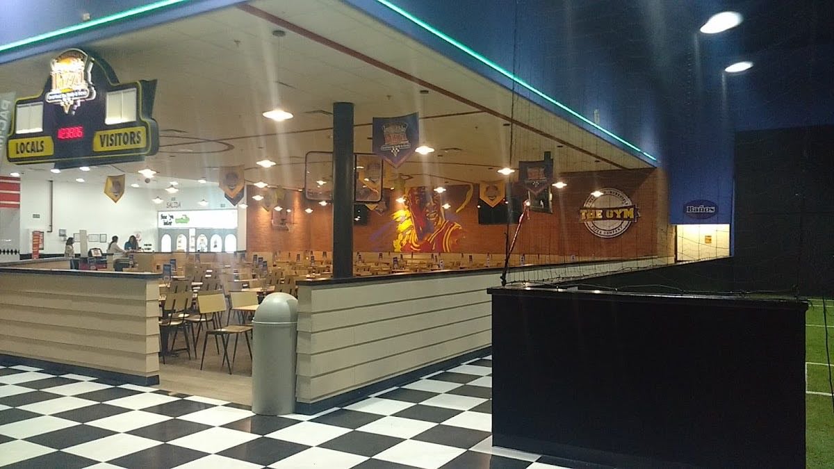 Incredible Pizza