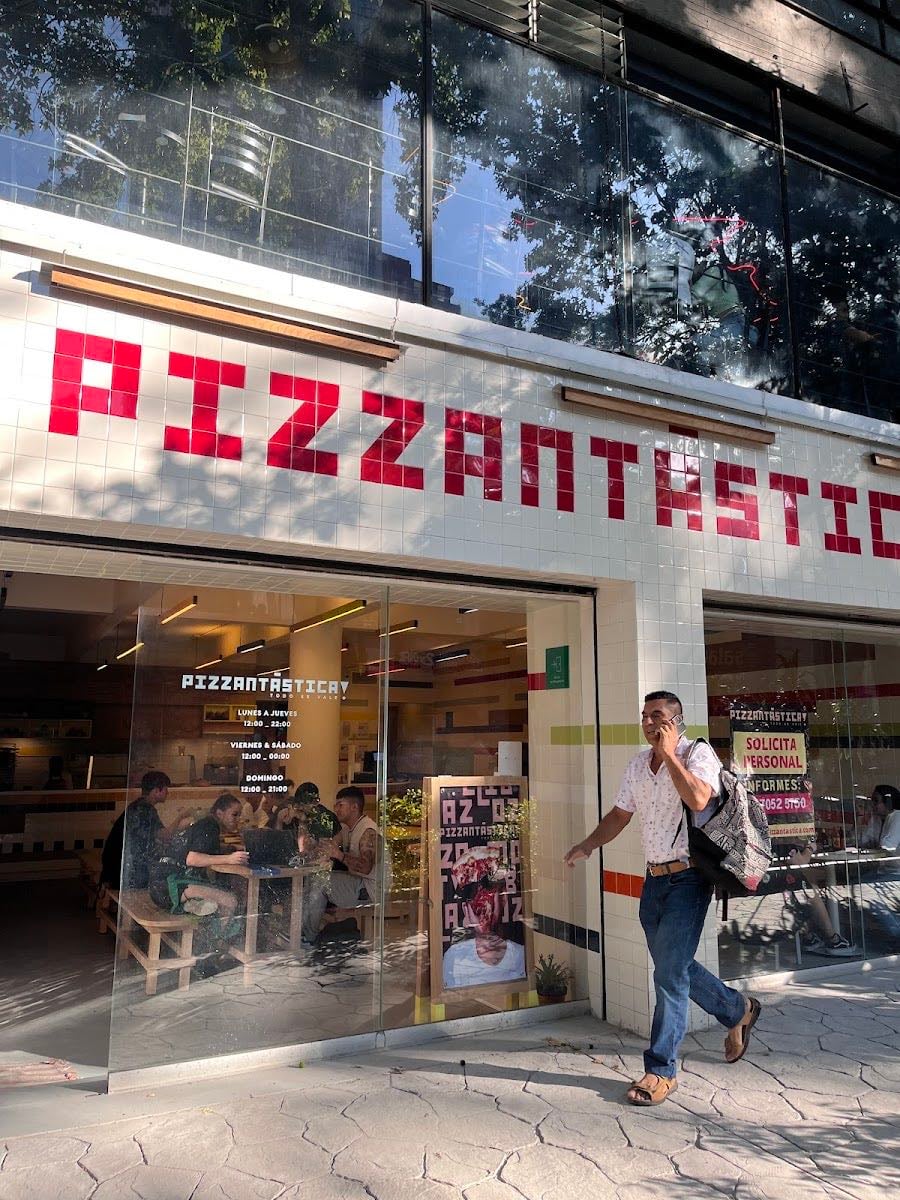 Pizzantástica - Arma tu pizza tipo concepto SubwayPizza