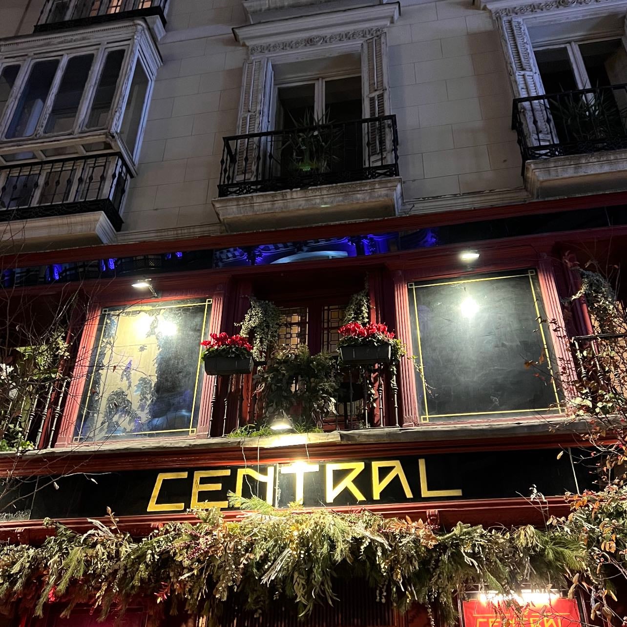 Central - Música en vivo