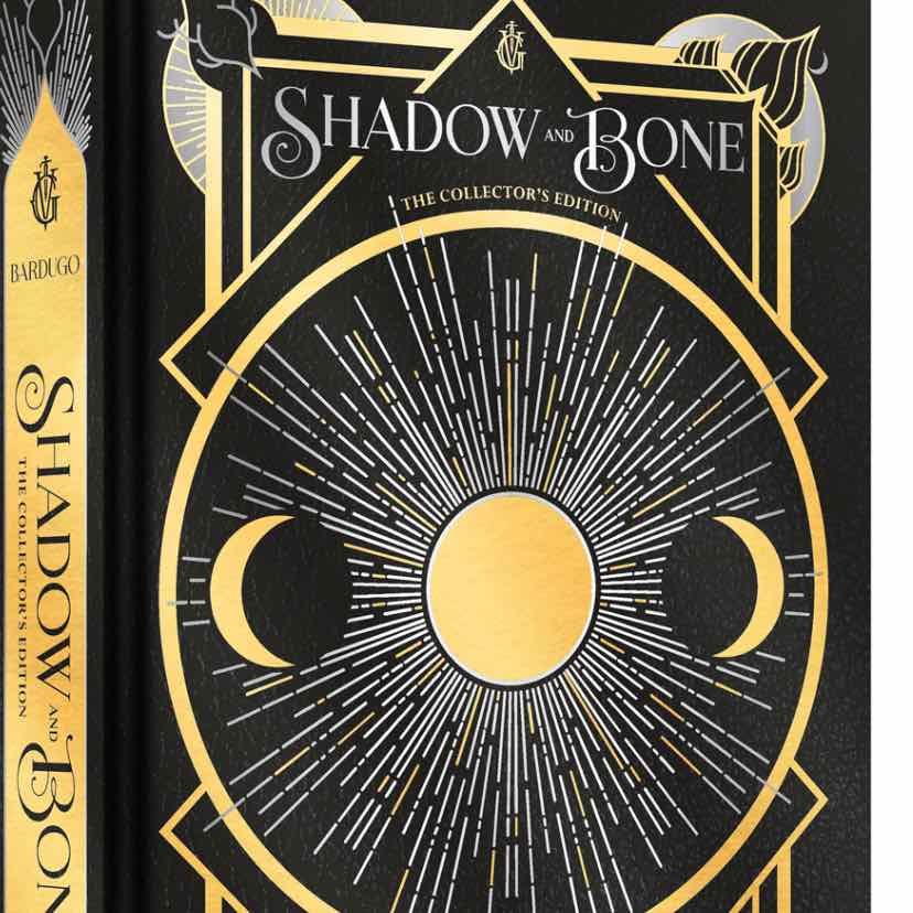 Shadow and Bone - Leigh Bardugo · (3.75⭐️)