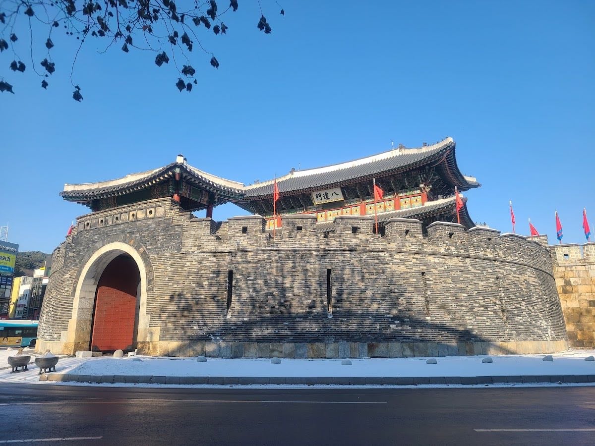 Paldalmun Gate 八達門