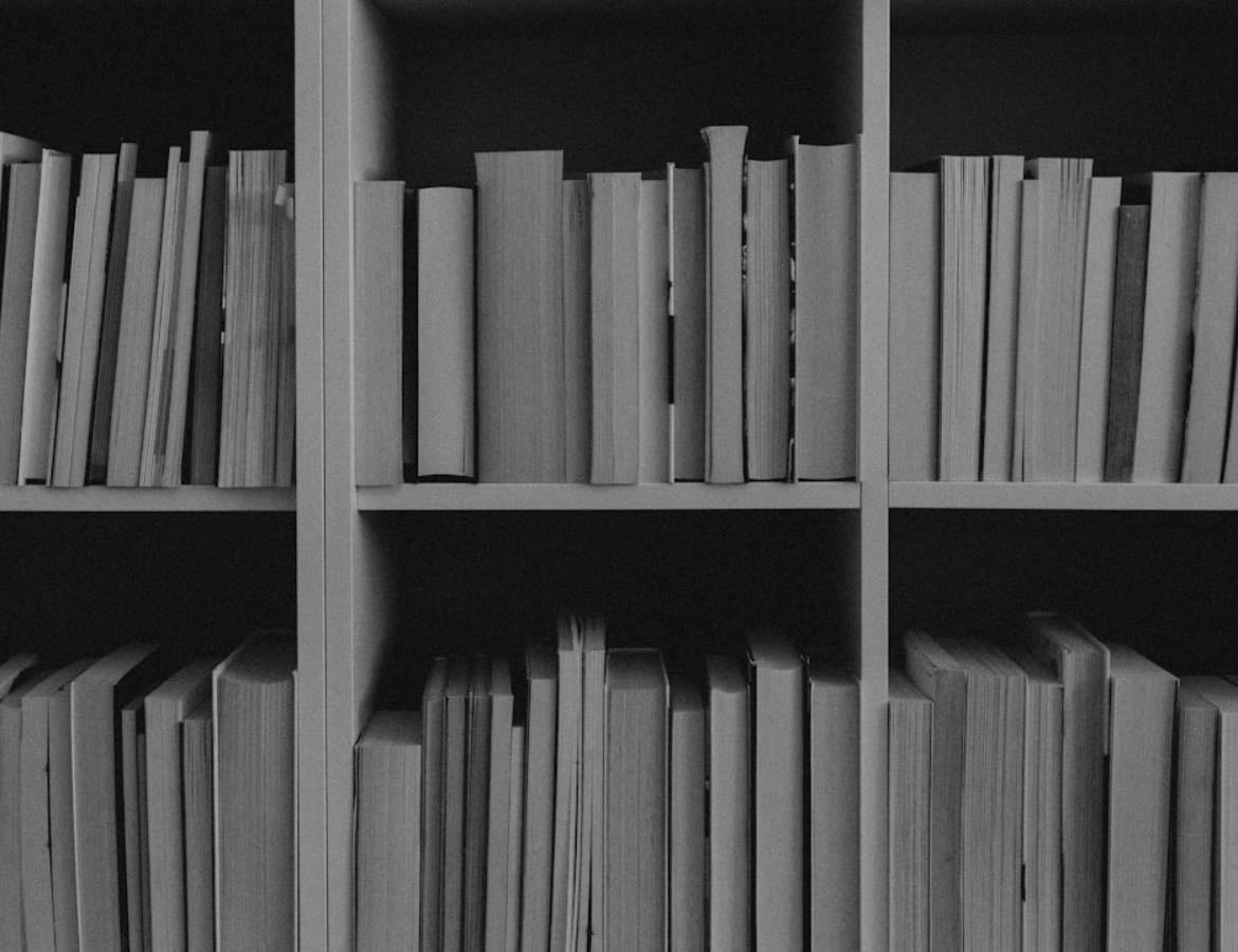 Books that i think everyone should read at least once 🤍