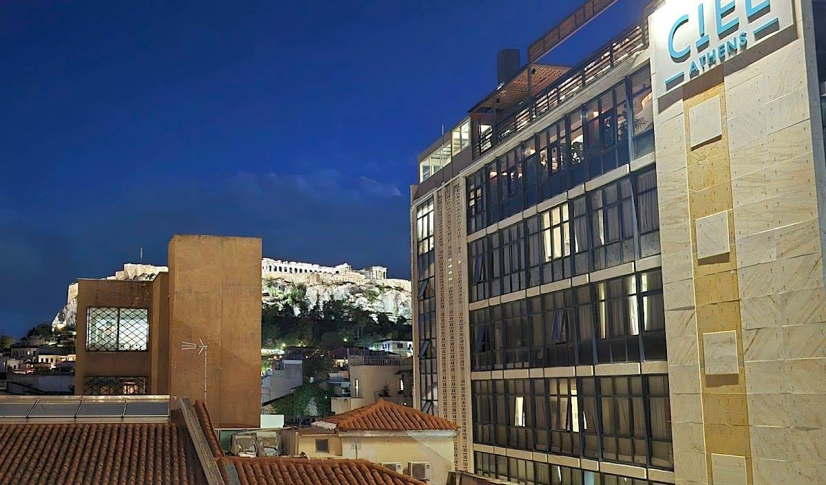 Regal Hotel Mitropoleos