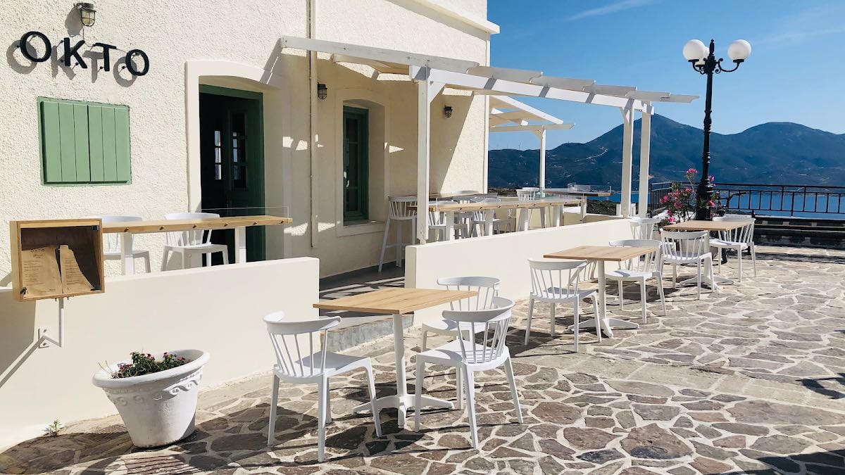 Restaurant OKTO Milos Island