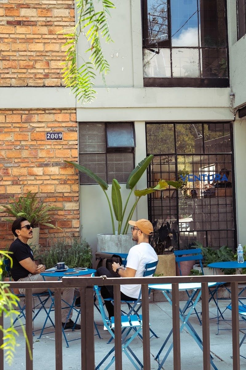 Ventura Café