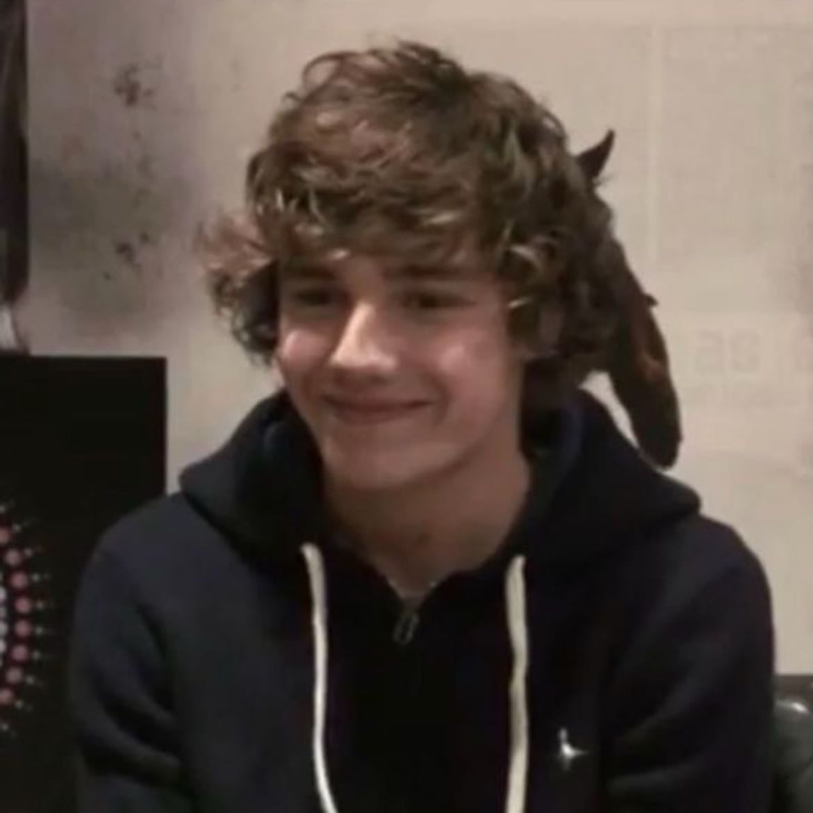 LP - He was too cute in this