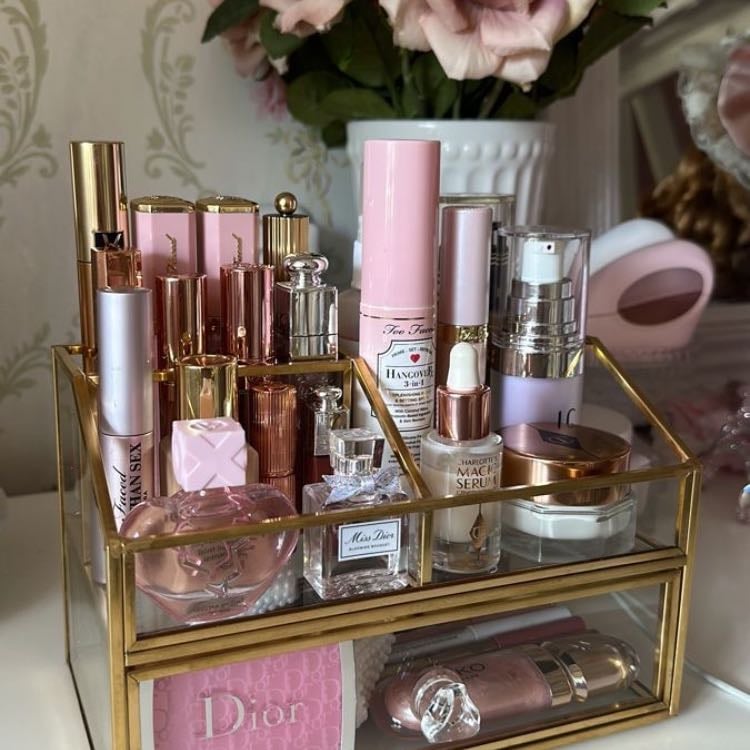 makeup organiser