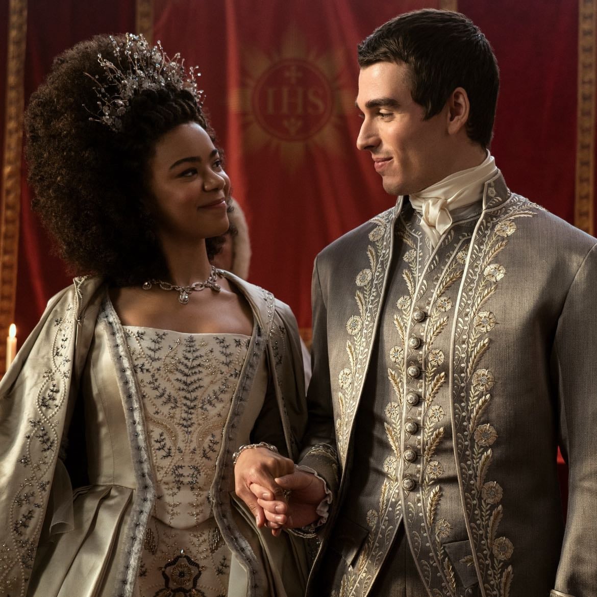 Queen Charlotte: A Bridgerton Story - Shonda Rhimes · 2023