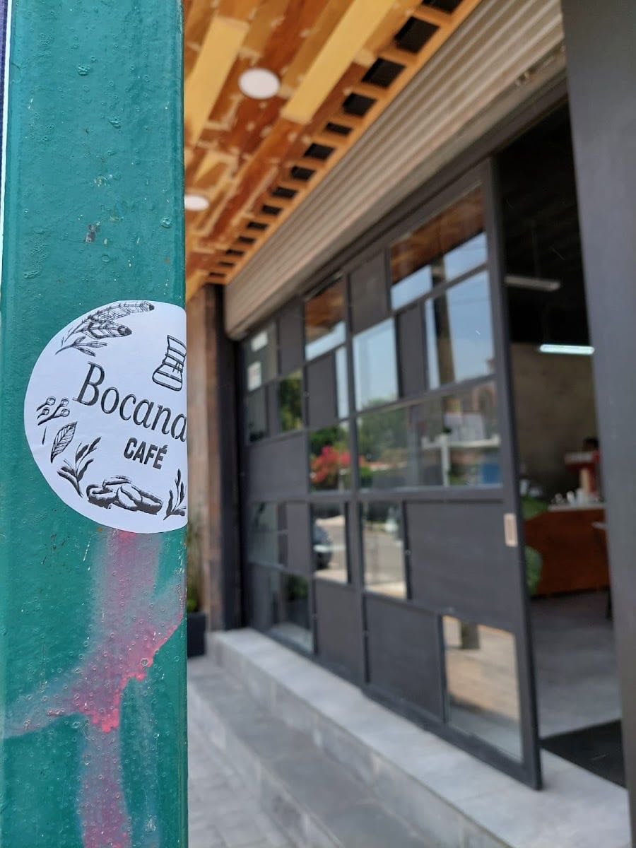 Bocanada Café