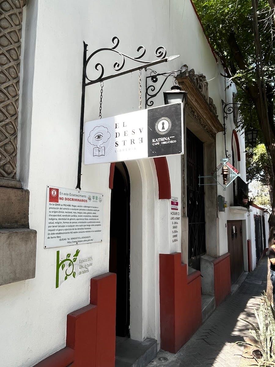 El Desastre Tlalpan | Café + Libros