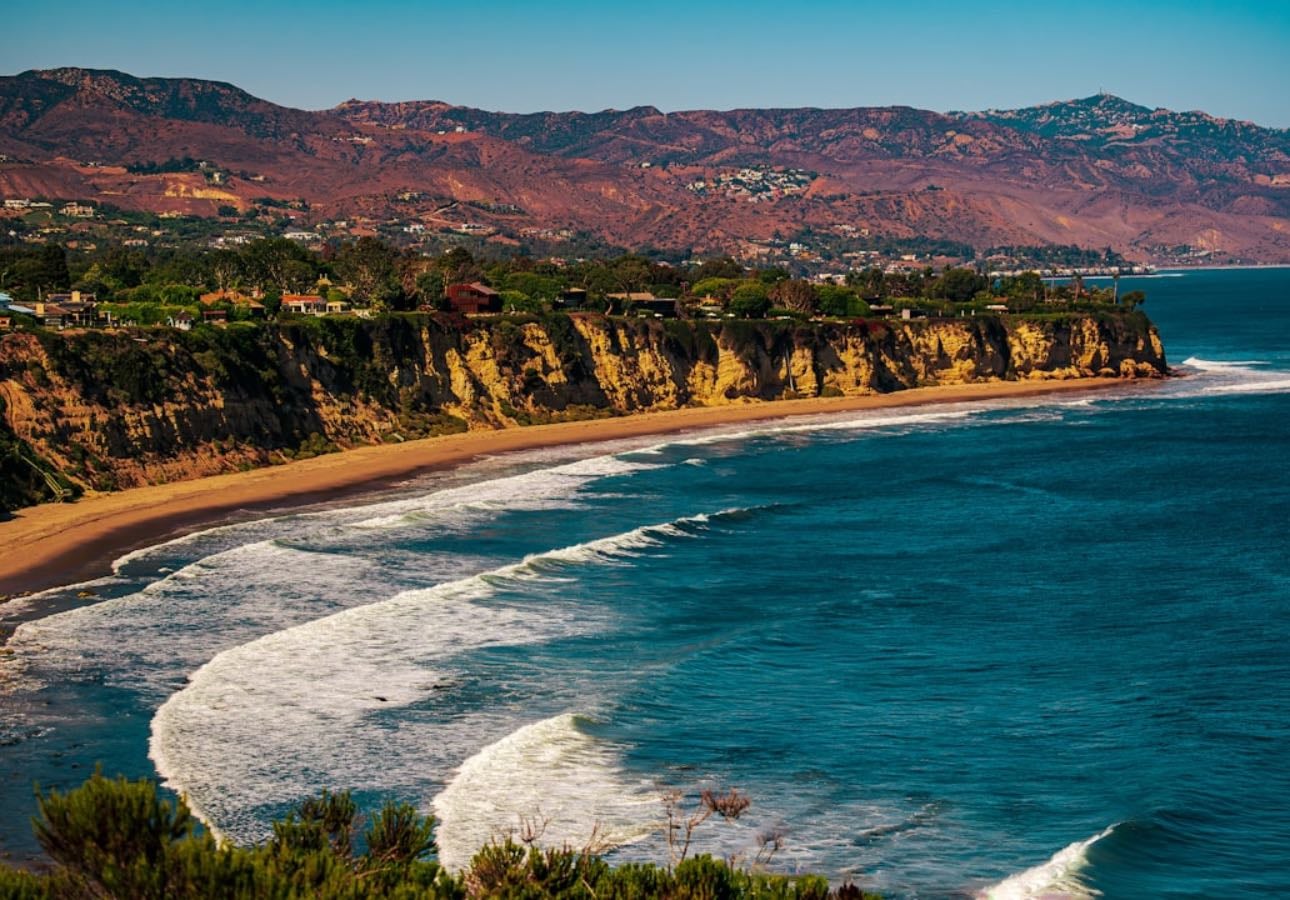 Malibu - Places hypelist by Kei’veyon