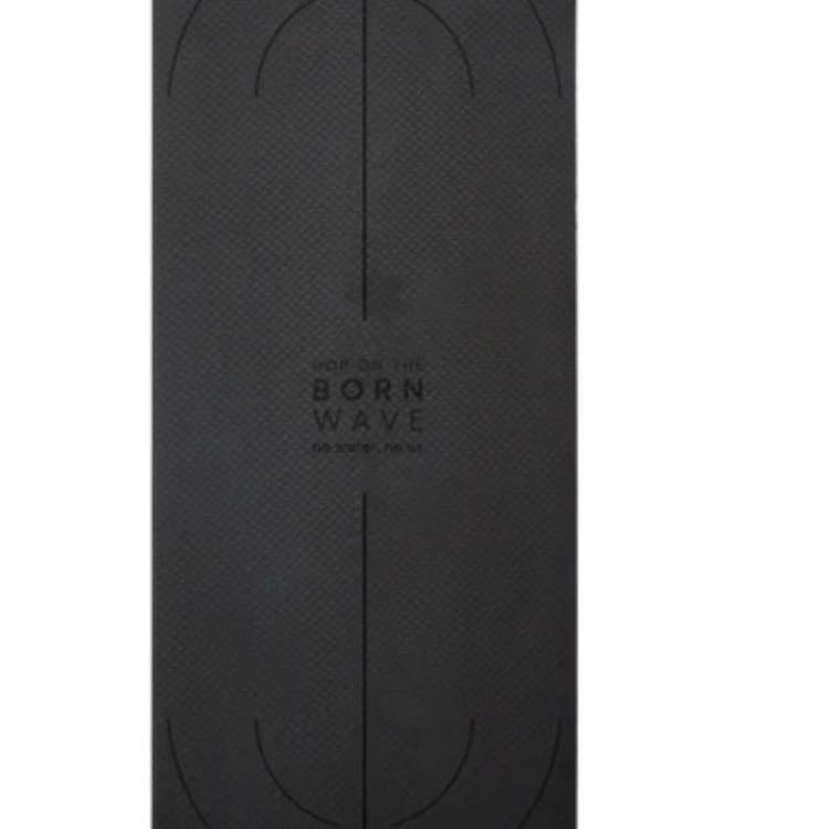 Mat yoga - Born living yoga