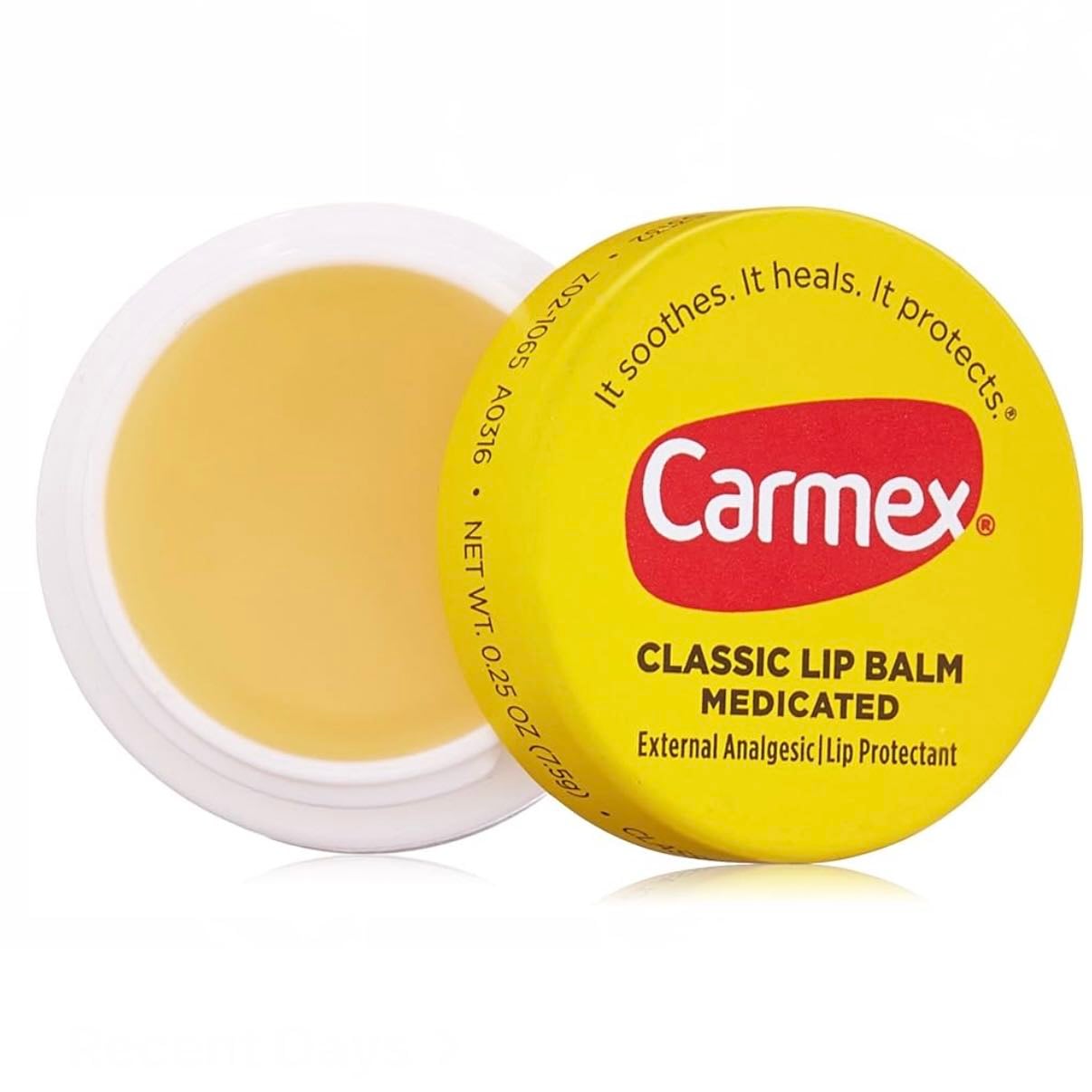 carmex medicated lip balm jar