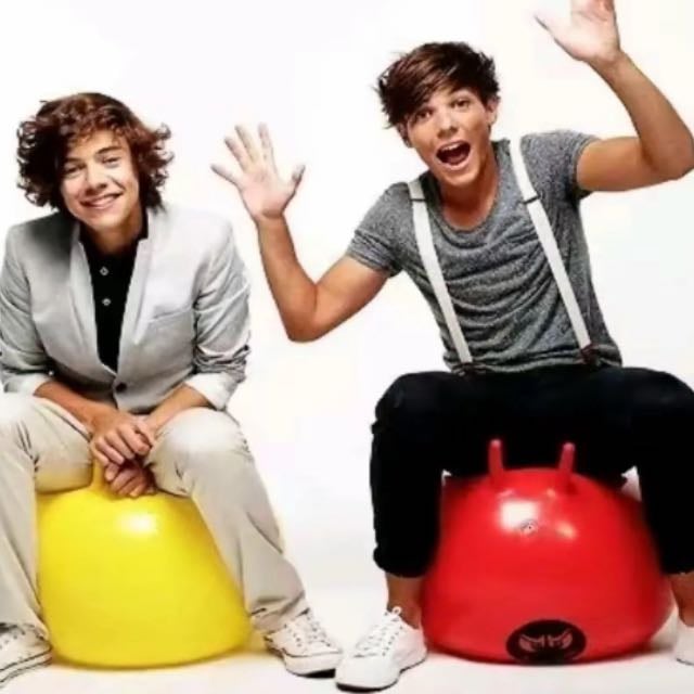 Harry + Louis - Their voices together are just so beautiful and perfect. I will die when they do a collab