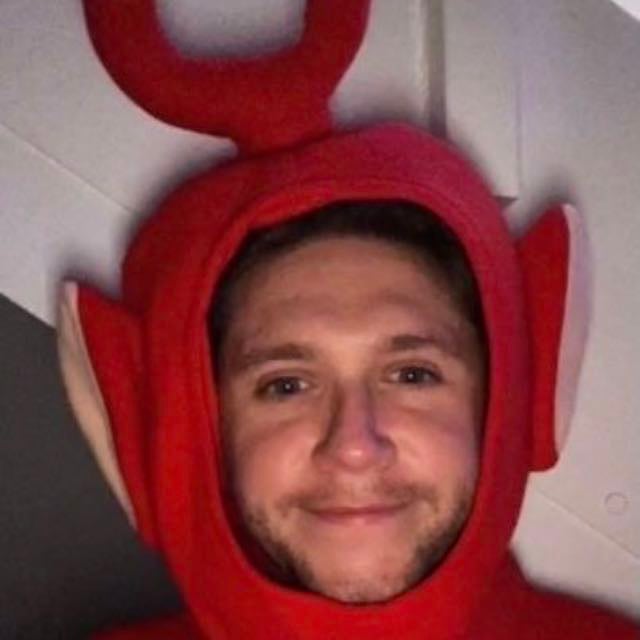 Niall🇮🇪 - Niall is my favourite, because he is adorable and I love his music. He is also really funny and he always makes me smile:)