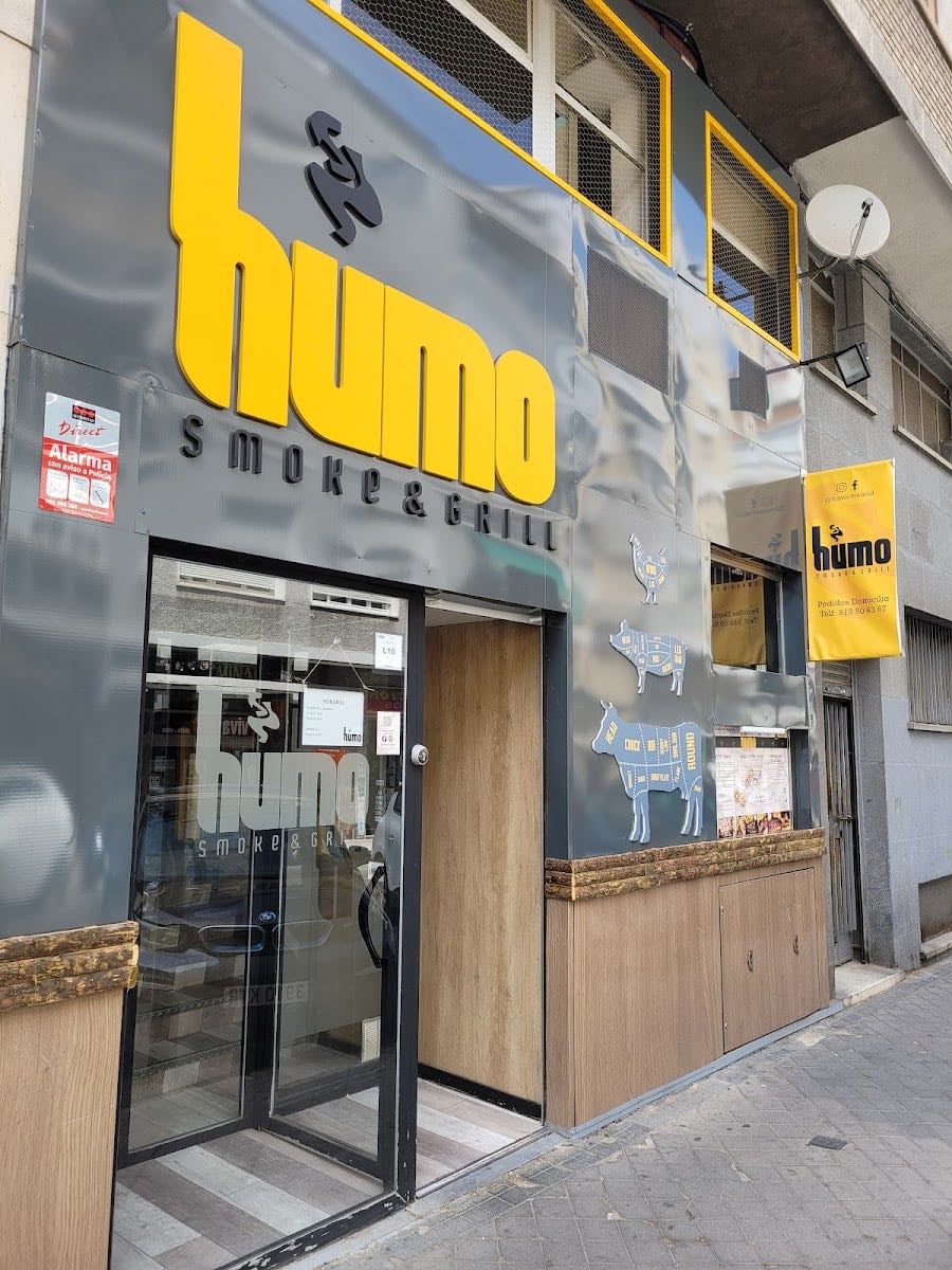 Humo Smoke & Grill - Buffet libre de carnes a la brasa