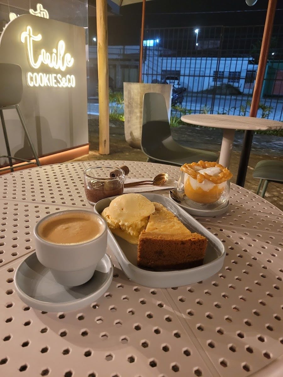 Tuile Cookies & Co