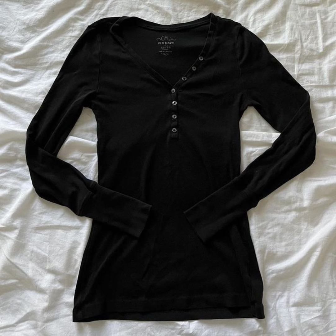 Black long sleeves (and Henley)