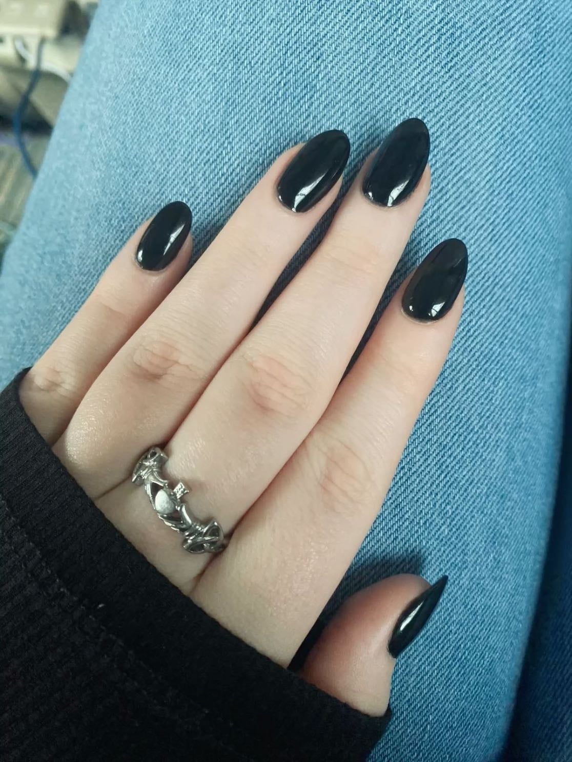 black nails